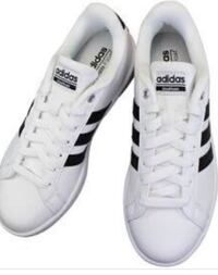 このadidasのオールスターがダサいと思ってしまうのは 自分だ Yahoo 知恵袋