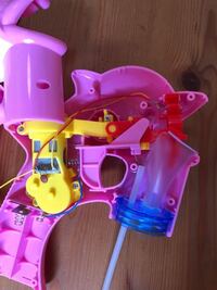 ダイソーで買ったおもちゃが壊れていました 子供とダイソーで買い物をしました Yahoo 知恵袋