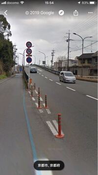 自転車の高架の走行について 画像の道を自転車で走行していると 故意に幅寄せ Yahoo 知恵袋