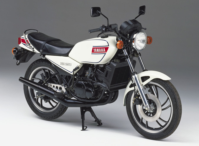 RZ2504L3を所持してるものです。一年ほど放置してたrzを乗 - Yahoo