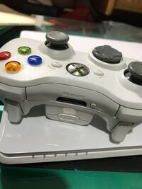 Xbox360コントローラの電源がよく切れます 多分原因は接触不 Yahoo 知恵袋