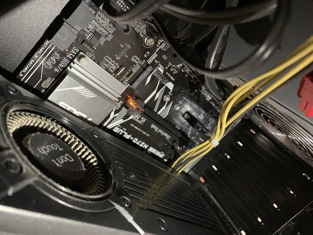 自分のpcで、このグラフィックボードはgtx1060なのですが以前から掃除