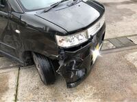 駐車場でバックしたら 壁をぶつけました 壁は傷がないように見えます その場合 Yahoo 知恵袋