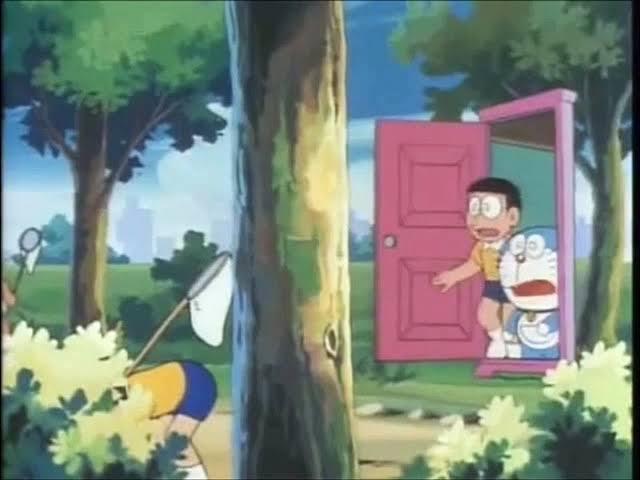 ドラえもんに登場するどこでもドアは必ずどこでも行けますか？古い記