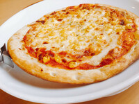 宅配のピザは ガストなんかより食べるピザよりかなり高いのですが で Yahoo 知恵袋
