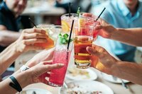 なぜ人によりアルコールを飲んだ時に酔い方が異なるのでしょう 陽気になる人 Yahoo 知恵袋