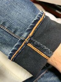 リーバイスのジーンズをロールアップして履きたいんですが こちらの裏生地だと Yahoo 知恵袋