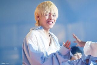 このテテがいるbtsの公演の動画が見たいです いつのテテでしょうか Yo Yahoo 知恵袋