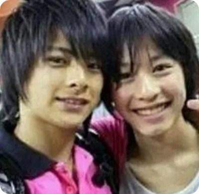 平野紫耀さんのボイメン時代のこの写真にいっしょに写ってる人は誰です