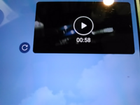 ラインで動画を送ったさいに 左下に丸いやじるしが 出ているのですがなんです Yahoo 知恵袋