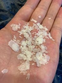 パン粉1 2カップて パンで換算すると何枚分ですか パン１斤340 Yahoo 知恵袋