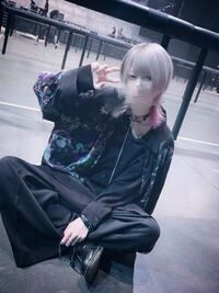 歌い手のゆきむらさんがInstagramに上げられていたこの服はどこの