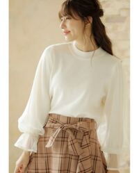 高校生女子です デートにこのコーデってどう思いますか Yahoo 知恵袋