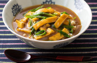 和風と洋風の違いは お箸なら和風 スプーン ナイフ フォーク Yahoo 知恵袋