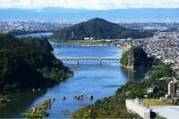 木曽川沿いが発展できなかった理由はなぜですか？木曽川は国内有数の大きな川で山と海に近くて発展する条件は整ってますよね。外国は大きな川の近くに大都市があるケースが多いです。 #愛知 #岐阜 #犬山
