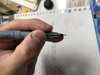 シャーペンで字を書いてると 家族から 自分の字が汚いと指摘されます 丁寧に Yahoo 知恵袋