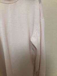 白のtシャツが薄ピンクになります 3週間くらい前に白い布がピ Yahoo 知恵袋