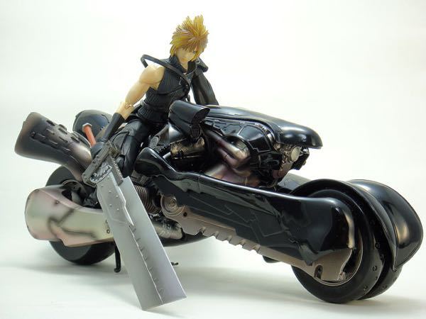 これは Ff7のクラウドが乗るフェンリルなるバイクですが バイク乗りの人は Yahoo 知恵袋