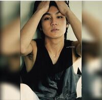 このように 正方形にして周りにモザイク ぼかしっぽくおしゃれにで Yahoo 知恵袋