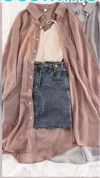 よく夏とかにtシャツの上に羽織る 半袖のやつの名前ってなんですか Yahoo 知恵袋