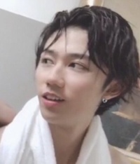亮平 茶髪 阿部
