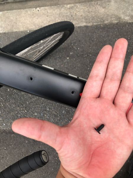 自転車 ダボ穴 ダボ穴 埋める