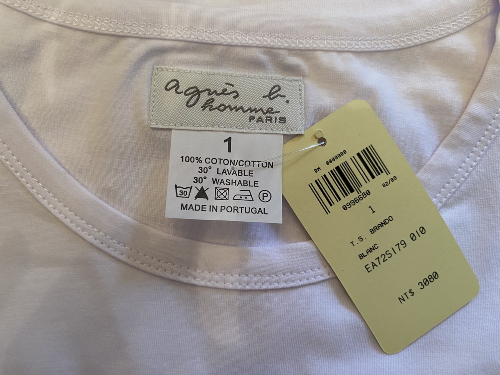 偽物ですか ネットショッピングでアニエスベーのtシャツを4千円弱 Yahoo 知恵袋