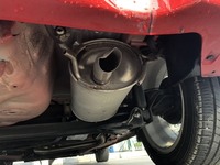 車のマフラーの先端を縁石にぶつけわ擦ってしまいました 傷は深さは全 Yahoo 知恵袋