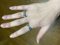 クロムハーツ指輪の付け方写真のような感じで2つのスペンサーリングforev Yahoo 知恵袋