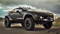 トランスフォーマーのロストエイジに出てる黒いパトカーって元はなんて車なのでし Yahoo 知恵袋