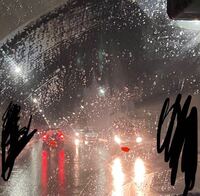今日運転中 とてもこわい思いをしました 今日雨の中 運転をし トンネ Yahoo 知恵袋