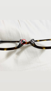 メガネについて 自分は鼻が大きいです よく友達とかに言われます 試しに親のメガ Yahoo 知恵袋