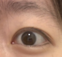 無加工ですっぴんなんですけど この目を化粧するとしたらどうやりま Yahoo 知恵袋