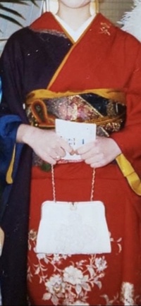 昨日成人式でした すいません 愚痴ります 着物は気に入ったのを借りたのでよか Yahoo 知恵袋