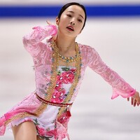 本田真凛以上に いつも衣装が豪華なフィギュアスケート選手というと Yahoo 知恵袋