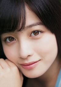 橋本環奈の二重の種類教えてください 末広二重かな Yahoo 知恵袋