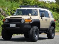女性の方に伺いたいです 彼氏がこういう軍用車みたいな個性的な車に乗っていた Yahoo 知恵袋
