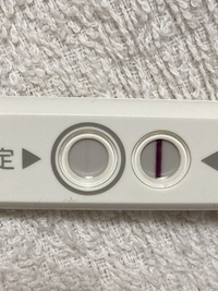 コレは陽性の可能性ありますか 回答お願いします チェックワン生理 Yahoo 知恵袋