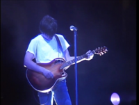 尾崎豊さんのギターについての質問です 尾崎さんが有明コロシアム 東京 Yahoo 知恵袋