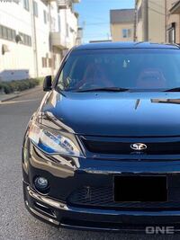 車は三菱の車ですがエンブレムはどこのメーカー 架空 Yahoo 知恵袋