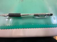 このボールペン どこで売っていますか 書きやすくて好きなのでたくさん Yahoo 知恵袋