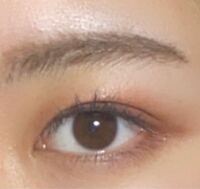 これは奥二重ですか 二重ですか あと目の形 三白眼 桃花 Yahoo 知恵袋