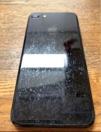 Iphoneの裏の汚れを落とす方法を教えてください アルコール Yahoo 知恵袋