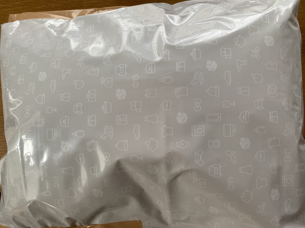 早急に教えていただきたいのですが、メルカリで厚めのニットが売れたの 