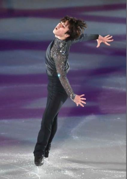 宇野昌磨くんのこちらの衣装のデザイナーさんは どなたかわかる方教 Yahoo 知恵袋