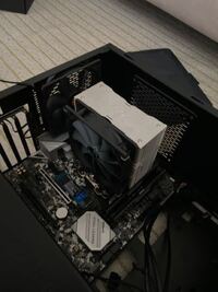 自作pc初心者なのですが このcpuクーラーの向きっていい Yahoo 知恵袋
