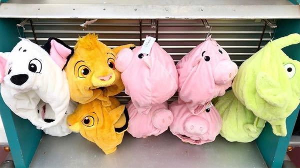 4月の頭くらいのディズニーランドに キャラクターのファンキャップ Yahoo 知恵袋