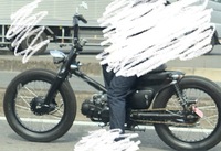 可愛いバイクが走っていたのですが調べても名前が出てきません なんと言うバイ Yahoo 知恵袋