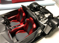 1 24の車ののプラモデル内装エンジン廻りシャーシは筆塗りですか Yahoo 知恵袋
