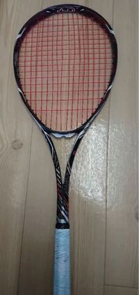 このソフトテニスラケットは何か分かりますか これはディオスです ディ Yahoo 知恵袋